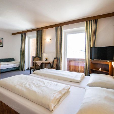 Pension Nina & Gasthof Alpenrose Гшниц Экстерьер фото
