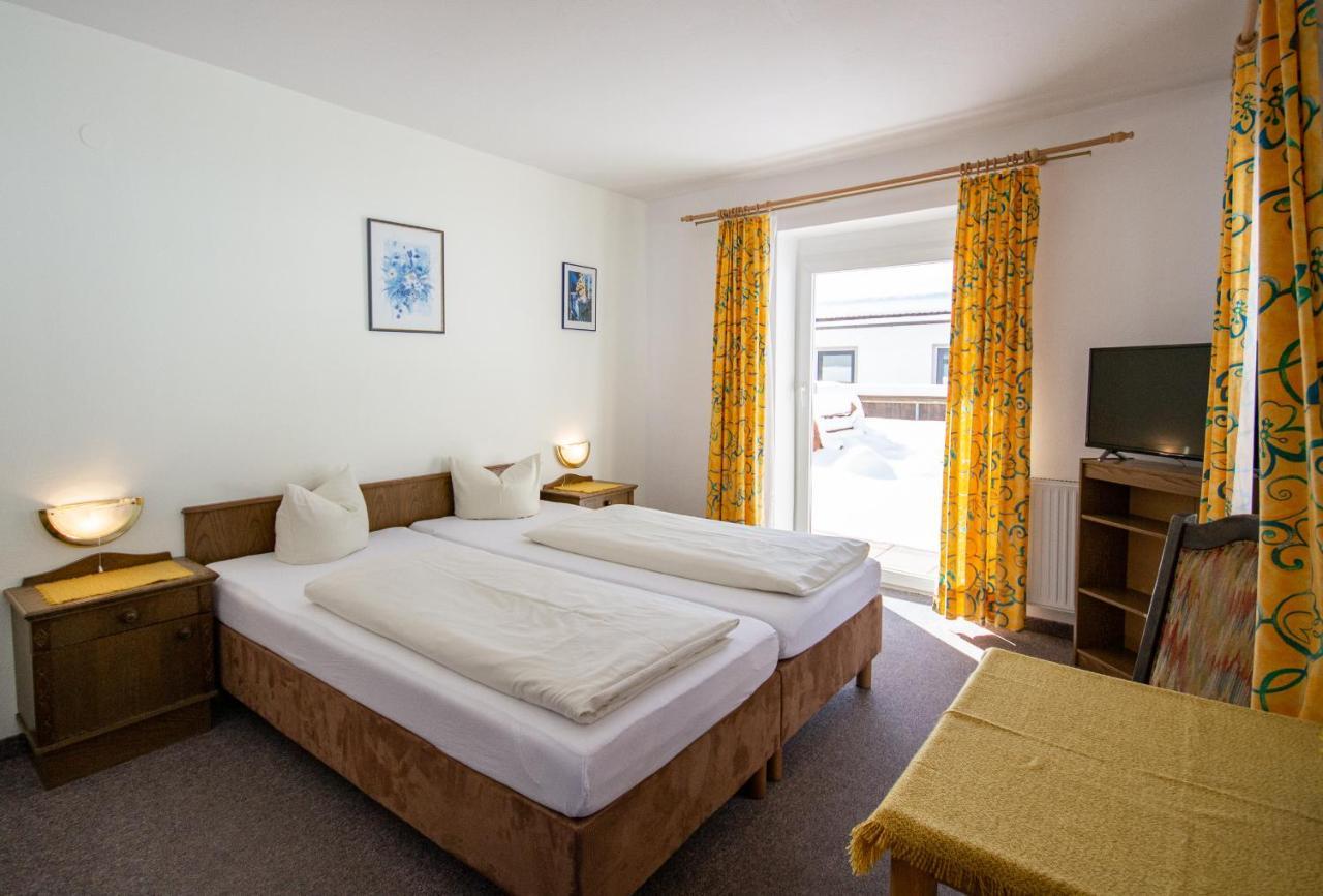 Pension Nina & Gasthof Alpenrose Гшниц Экстерьер фото